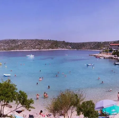 アパート Lubin セヴィド